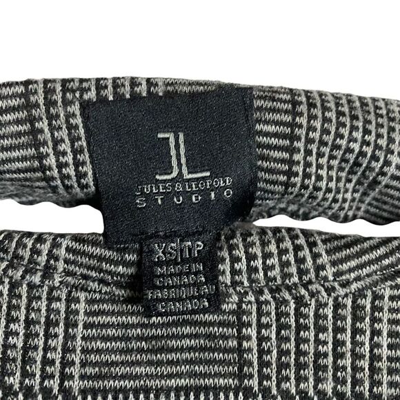 Jules & Leopold Studio Women’s Patterned Bell Sleeve Mini Dress - Picture 5 of 6